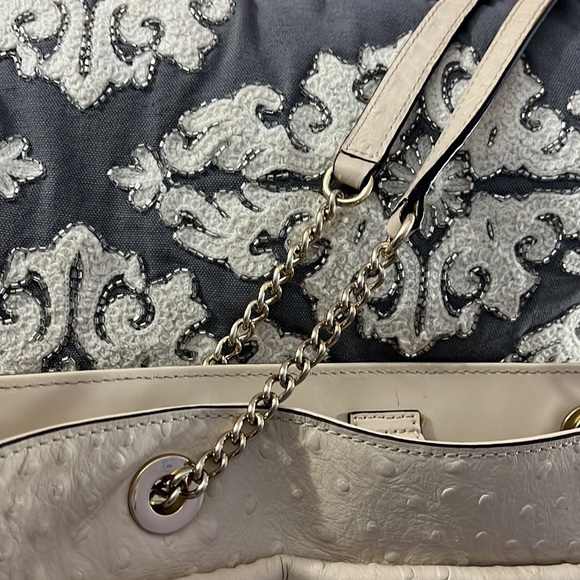 Kate Spade A La Vita Ostrich Halsey Tote Bag Sidewalk Off White Large - Picture 3 of 16